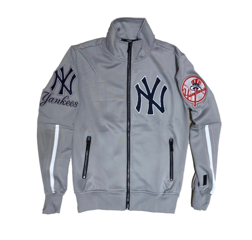 grey yankees jacket