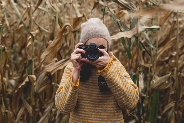 fotógrafa outono tirar foto