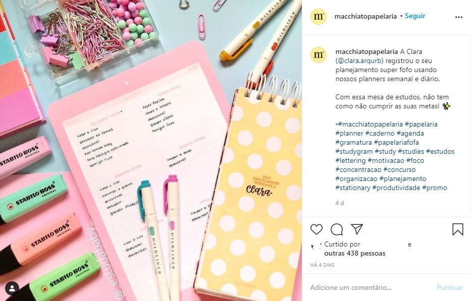 O que postar no Instagram: post da Macchiato Papelaria com imagens de cliente faz parte da lista de ideias para Instagram
