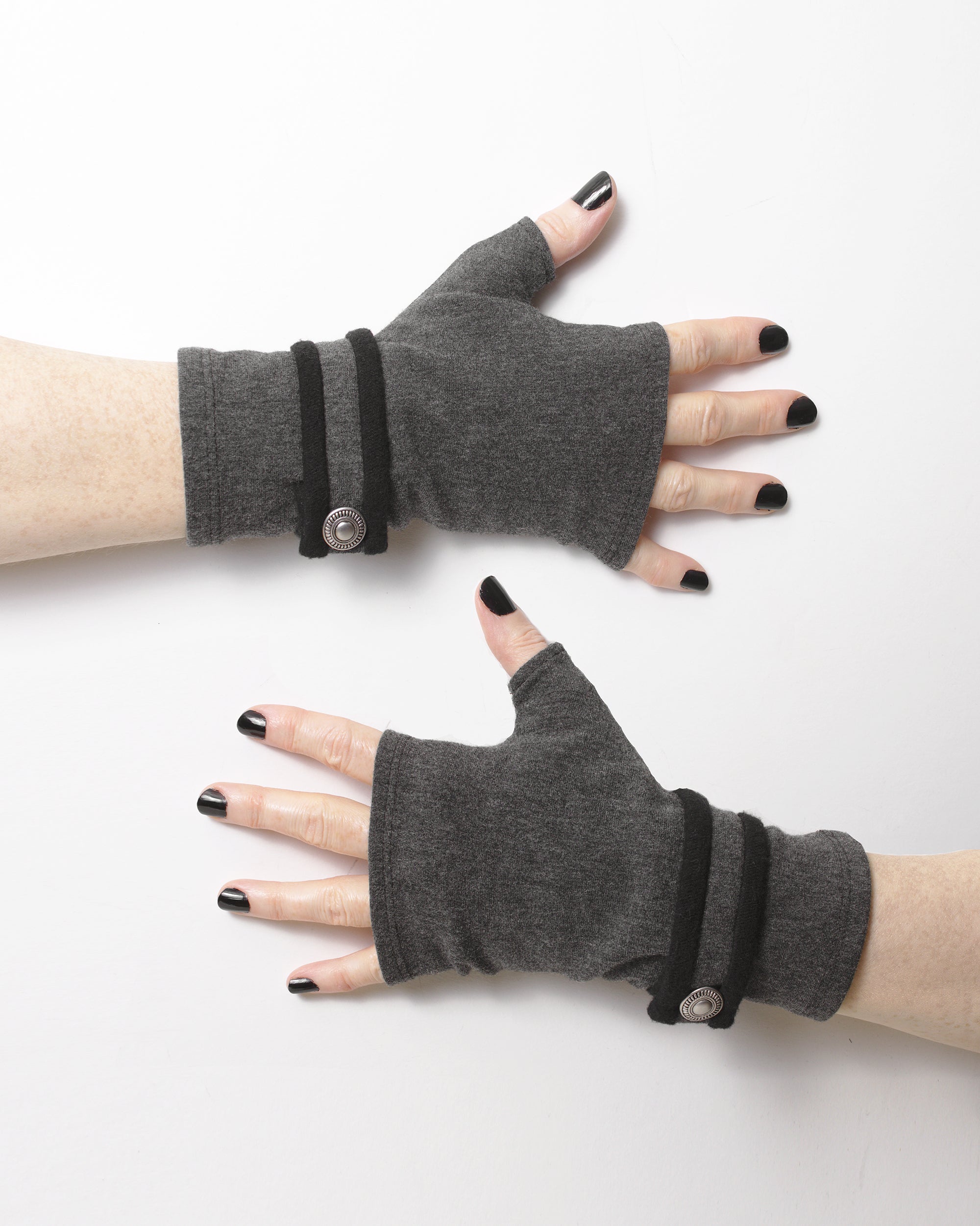 Fingerless Gloves - Gray – Dreaming 