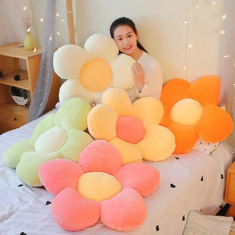 Soft and Sweet Daisy Plush Pillows - MoeMoeKyun