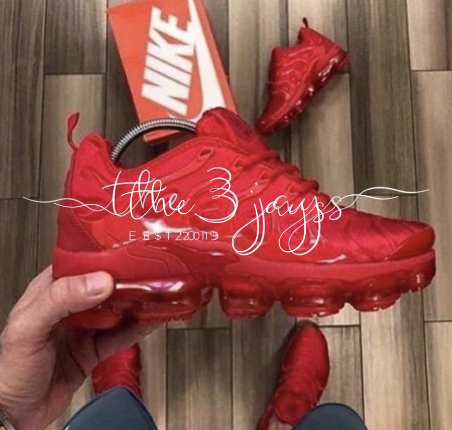 air max vapormax red