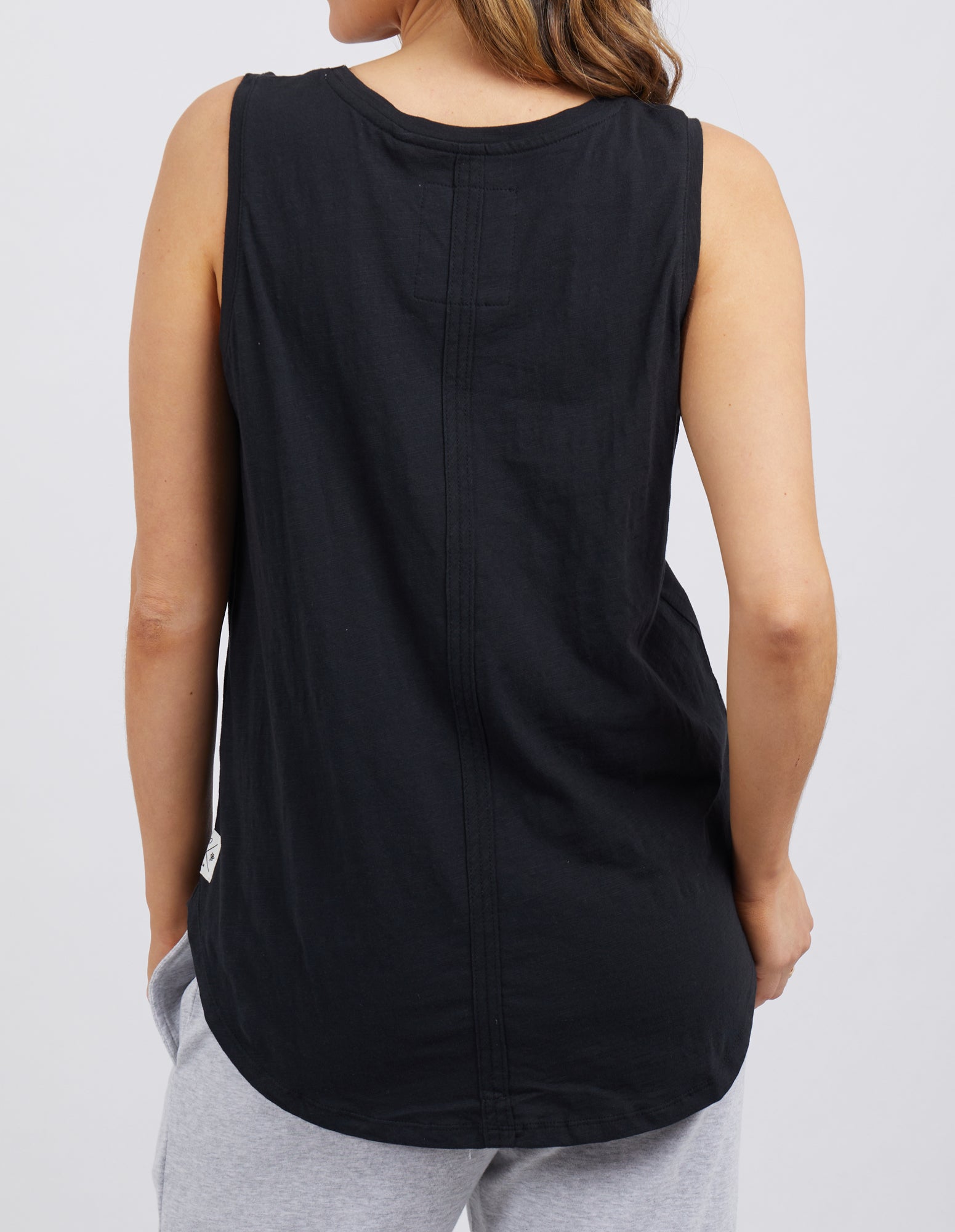 Scoop Tank Black