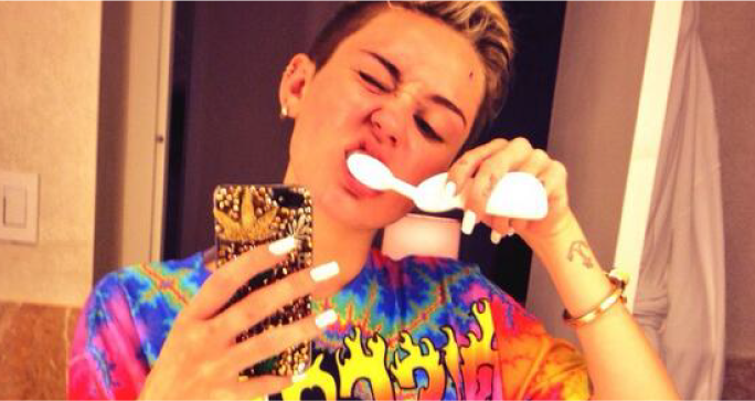 Miley Cyrus Toothbrush