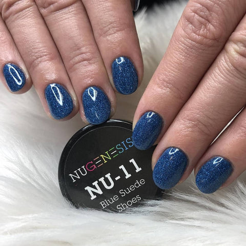 glitter-blue-winter-dip-powder-nail-art