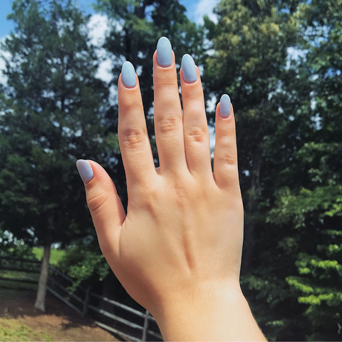 baby-blue-nail-art