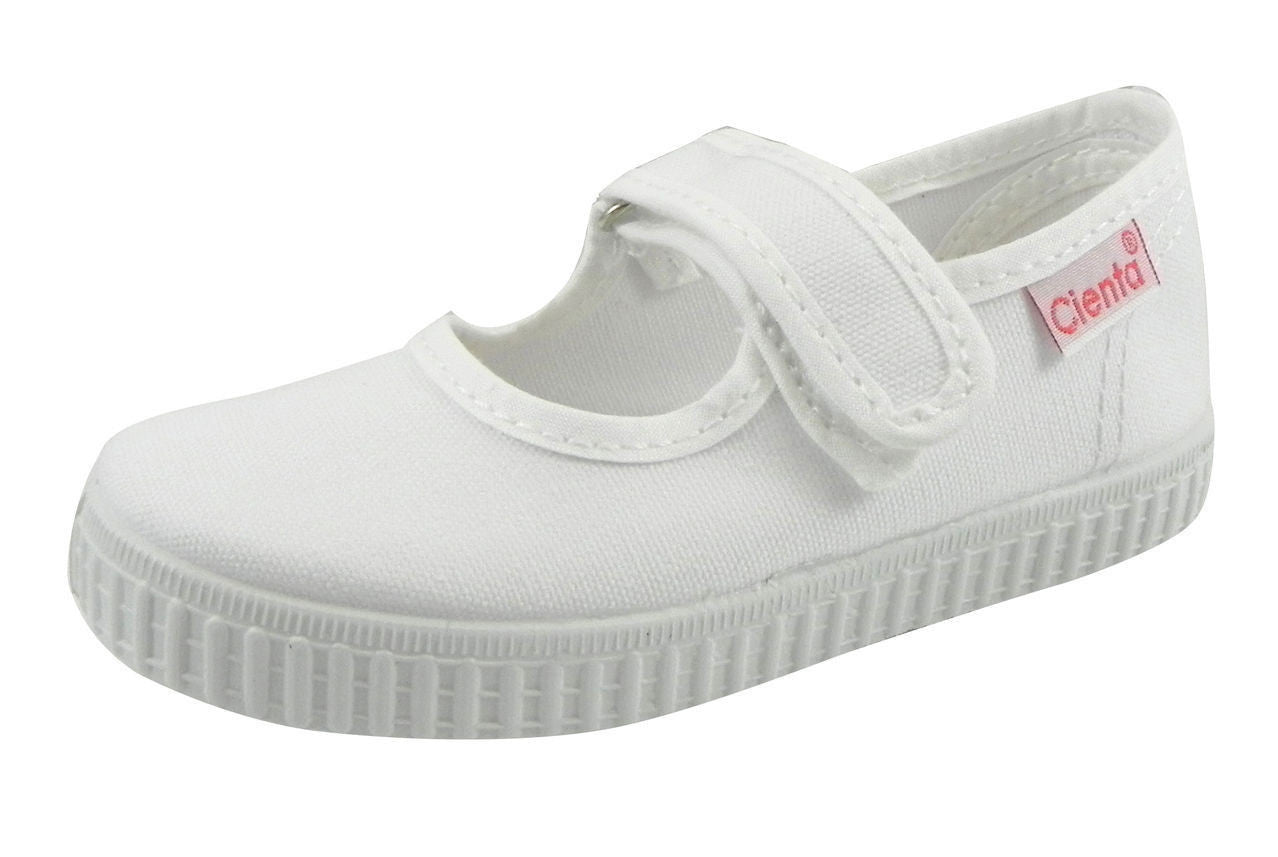 Canvas White Mary Janes Cienta Sneaker