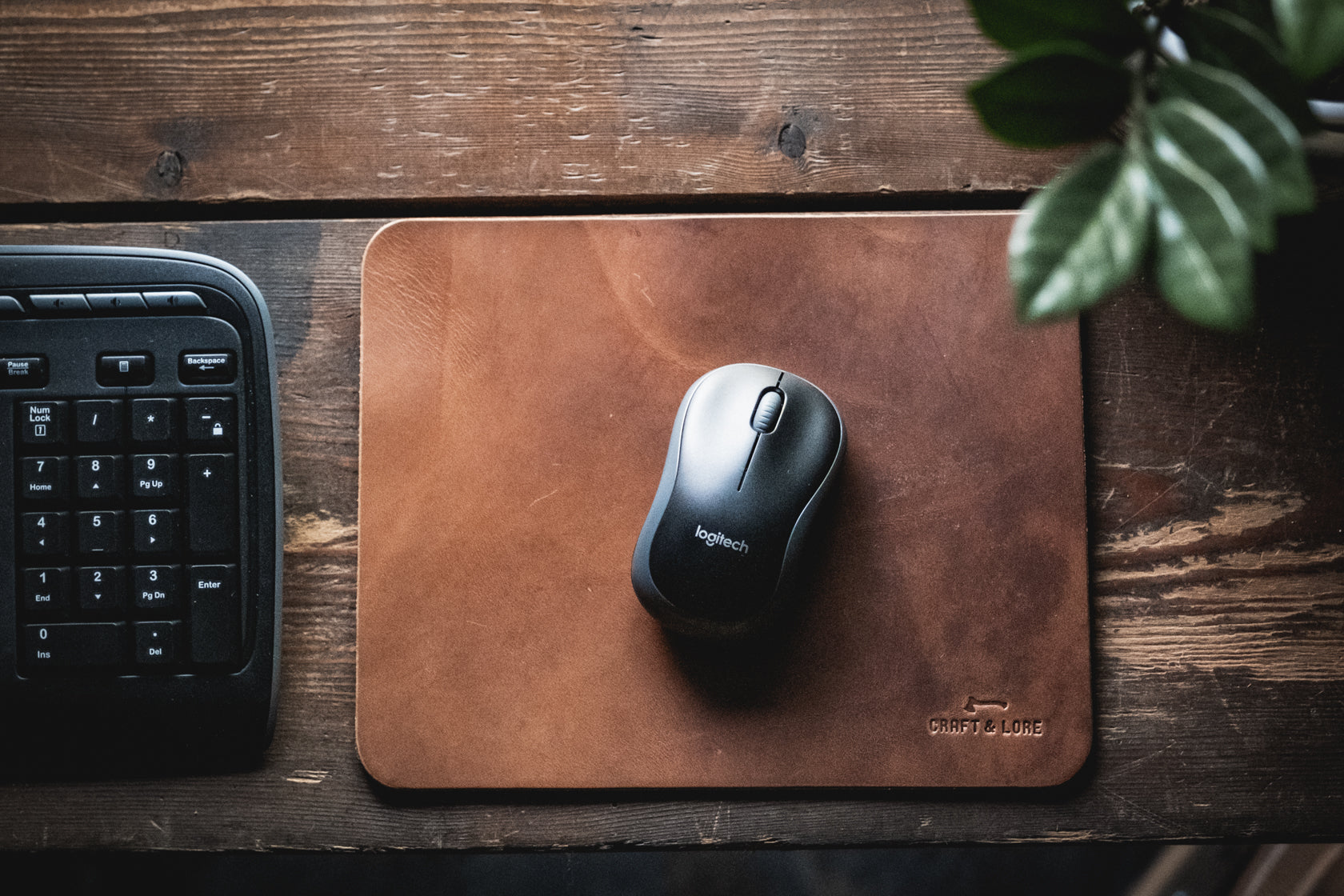 Leather Mouse Pad Handmade American Harness Leather Craft And Lore   Leather Mousepad Handmade Thick Durable Rugged Patina Usa Quality Style Decor Office Desktop Computer Mouse Rustic 0658 