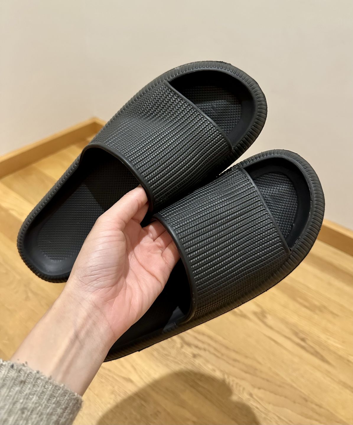 Best Slides for Men Women Comfort Versatility Thick Anti-slip Summer