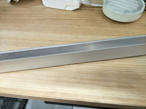 T5 with Aluminium casing underside