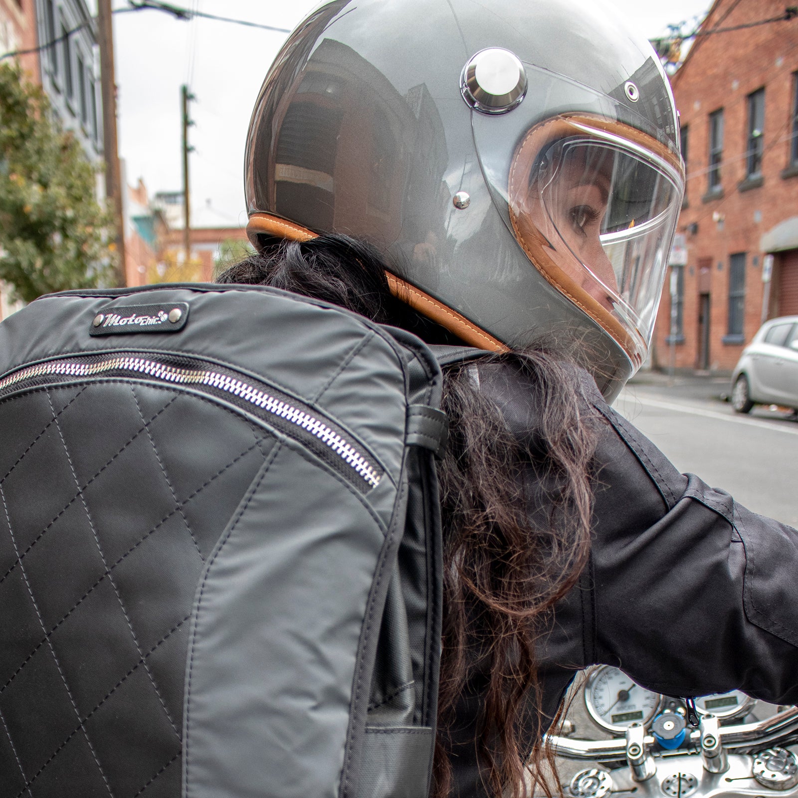 TOP SIX: Women's Motorcycle Gear for Winter Riding | Moto Femmes