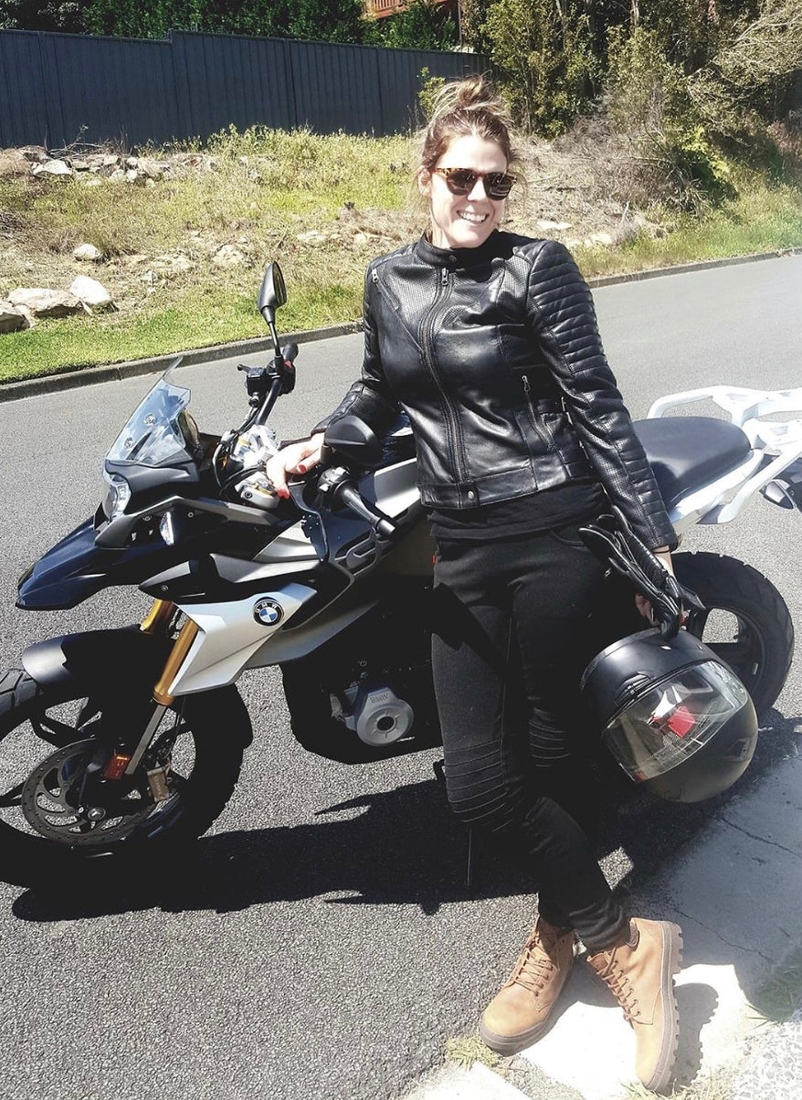 her story - Moto Femmes women who ride