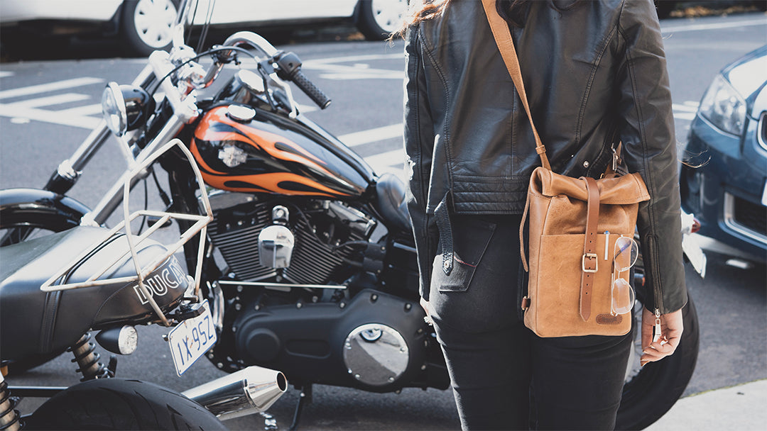 Classic Tan Mini Satchel Pannier giveaway for mother's day