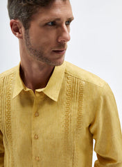 guayabera color amarillo