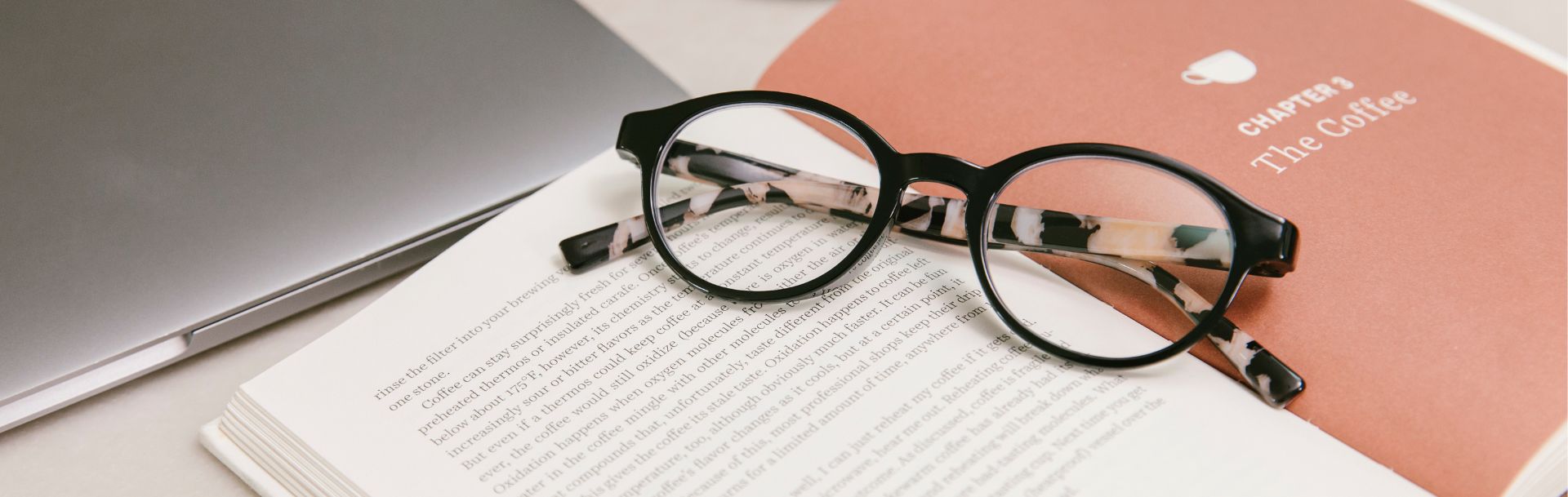 Largest image in Everything You Need to Know About Men's Reading Glasses