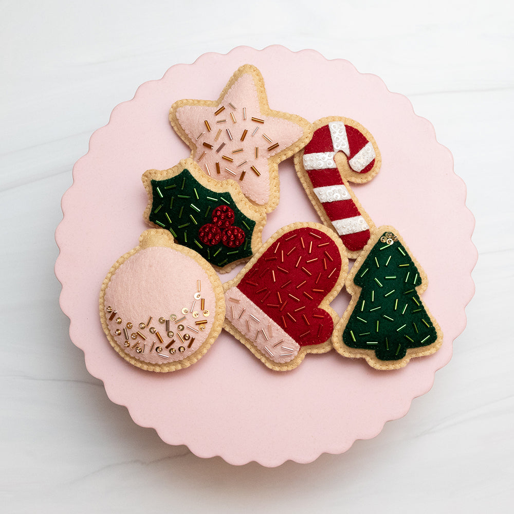 Plated felt Christmas cookies