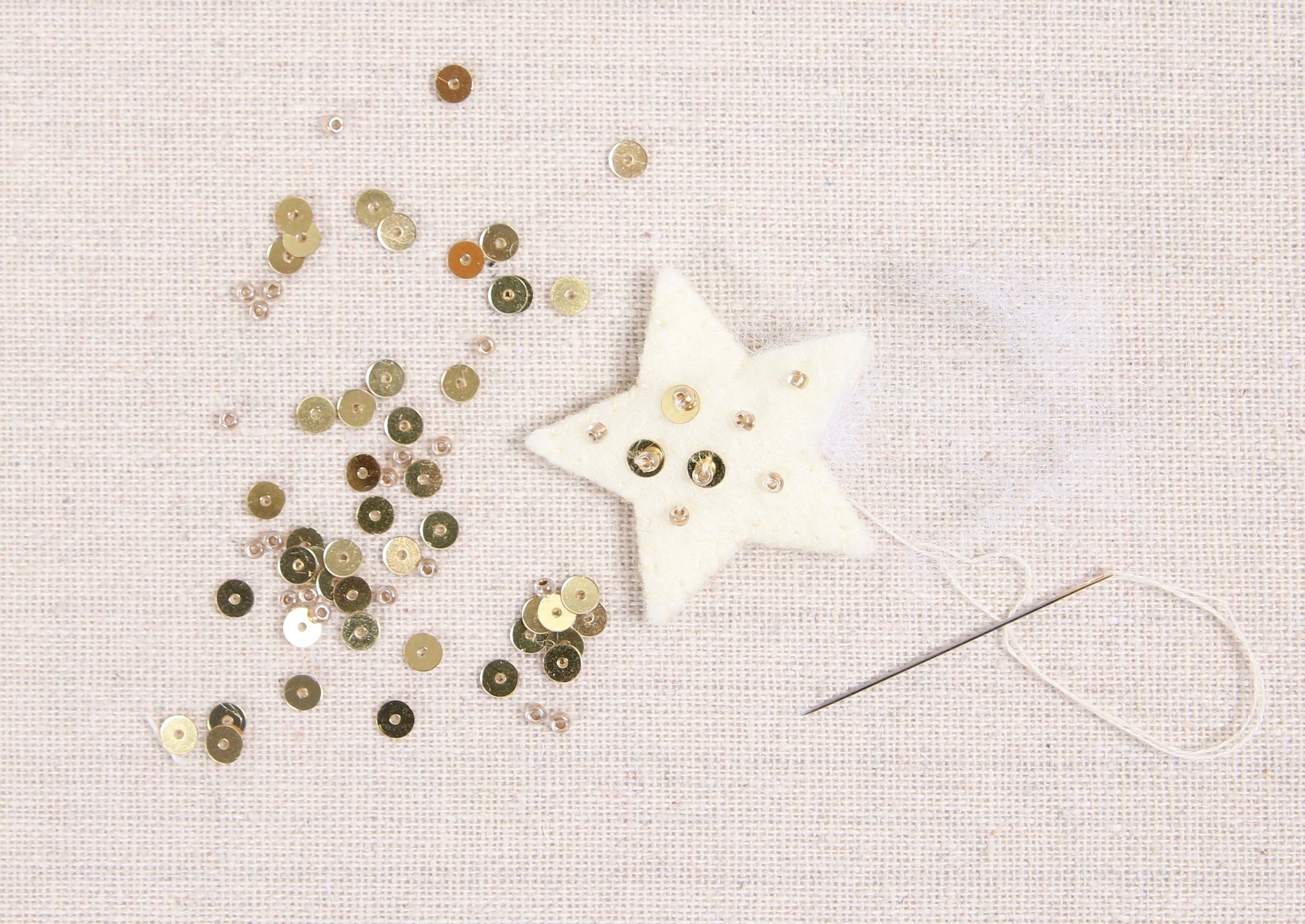 Glitter star hair clips