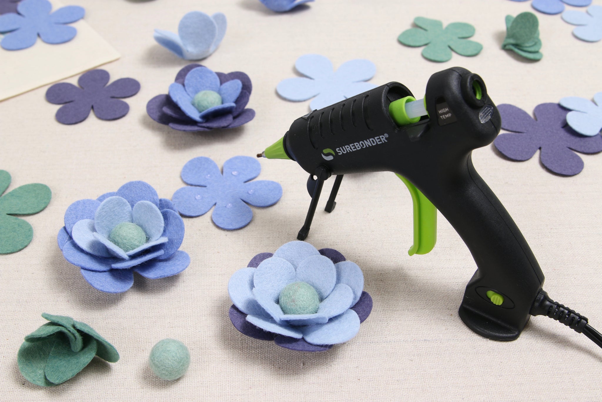 How to Make Small Felt Roses: Easy Mini Flower Craft