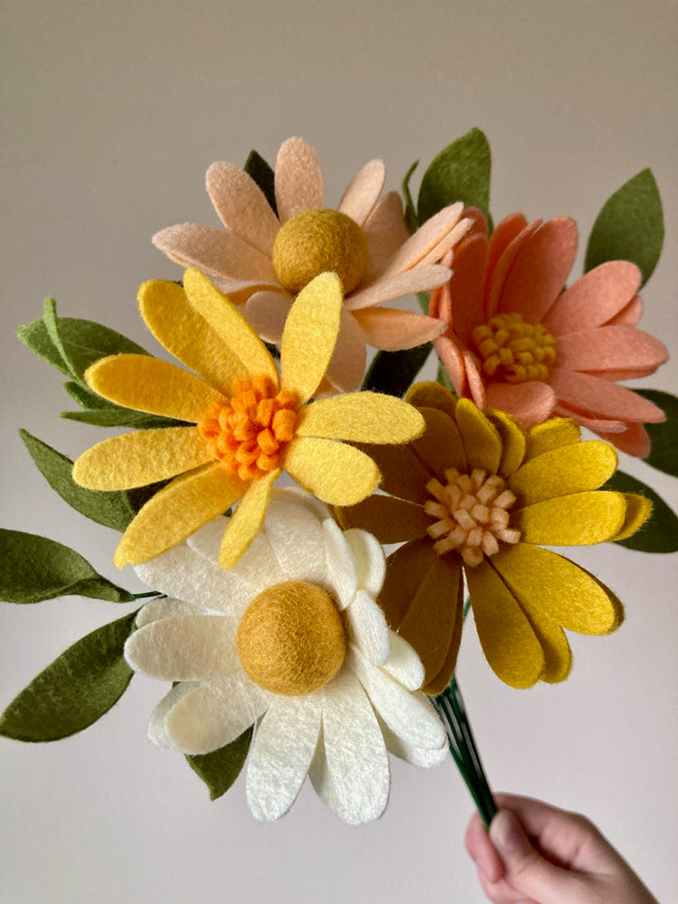 Large daisy bouquet