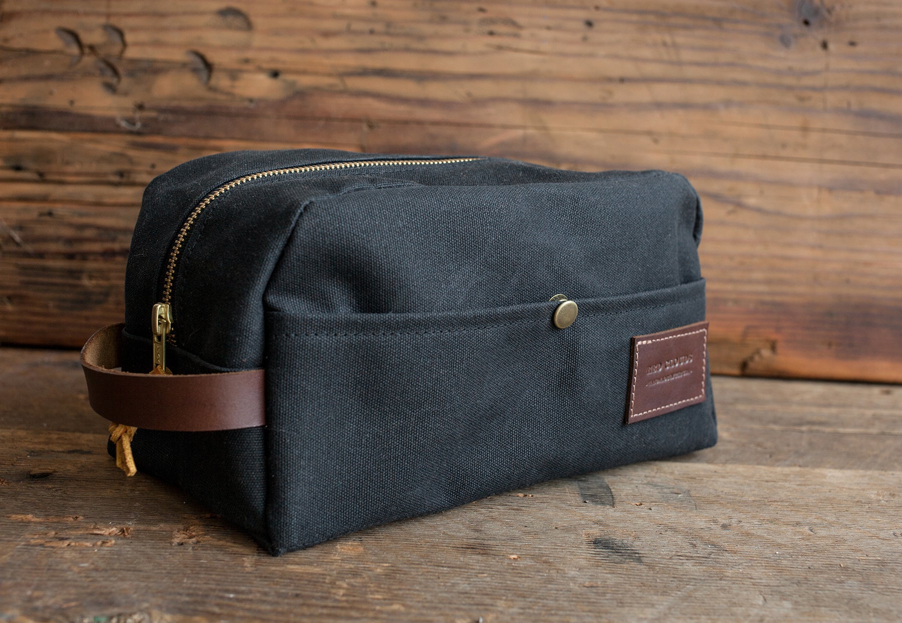 Blanket + Leather Carrier Gift Bundle. Handwoven, Handcrafted. – Trek Light