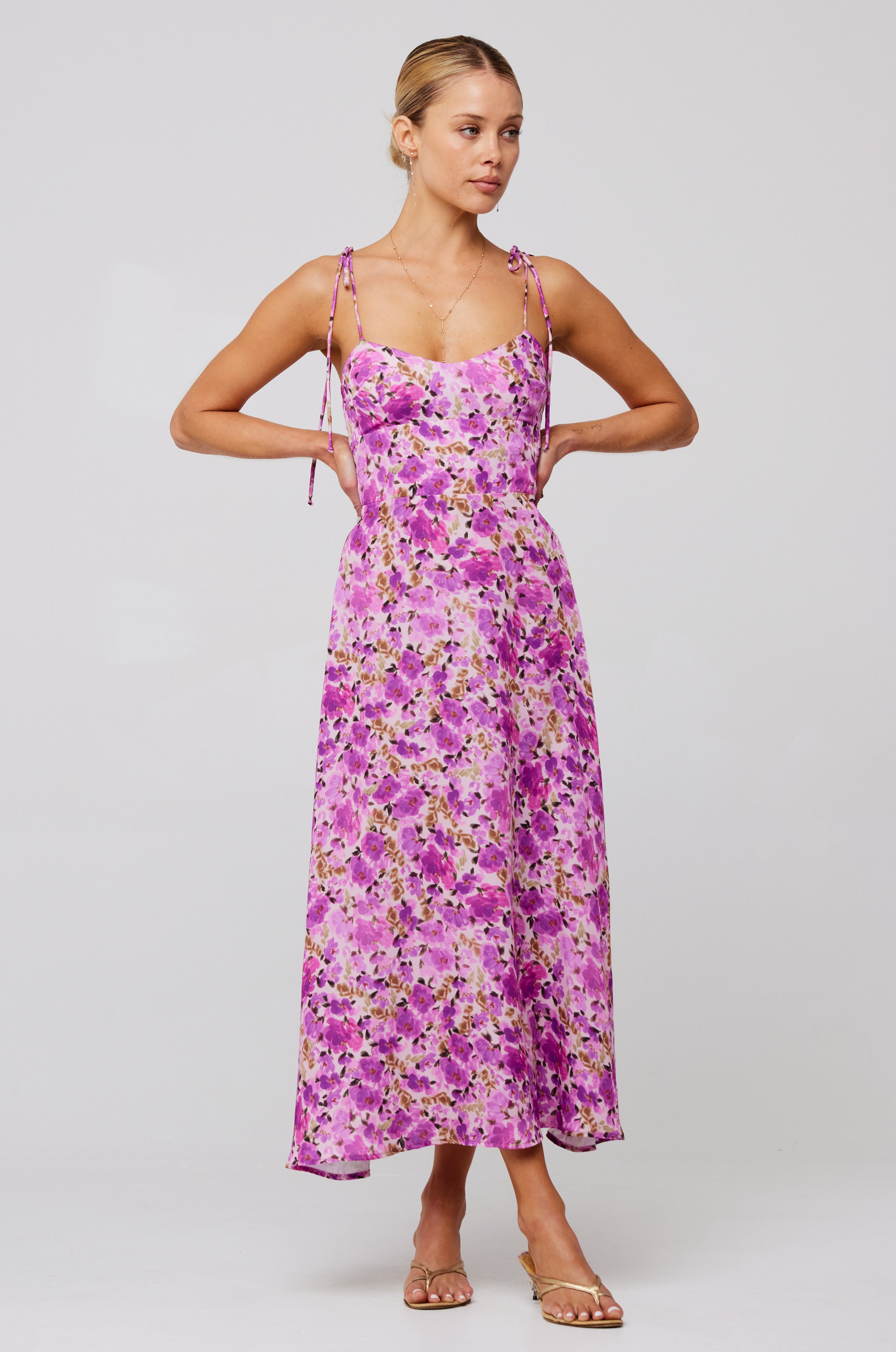 Mandi Dress in Lilac