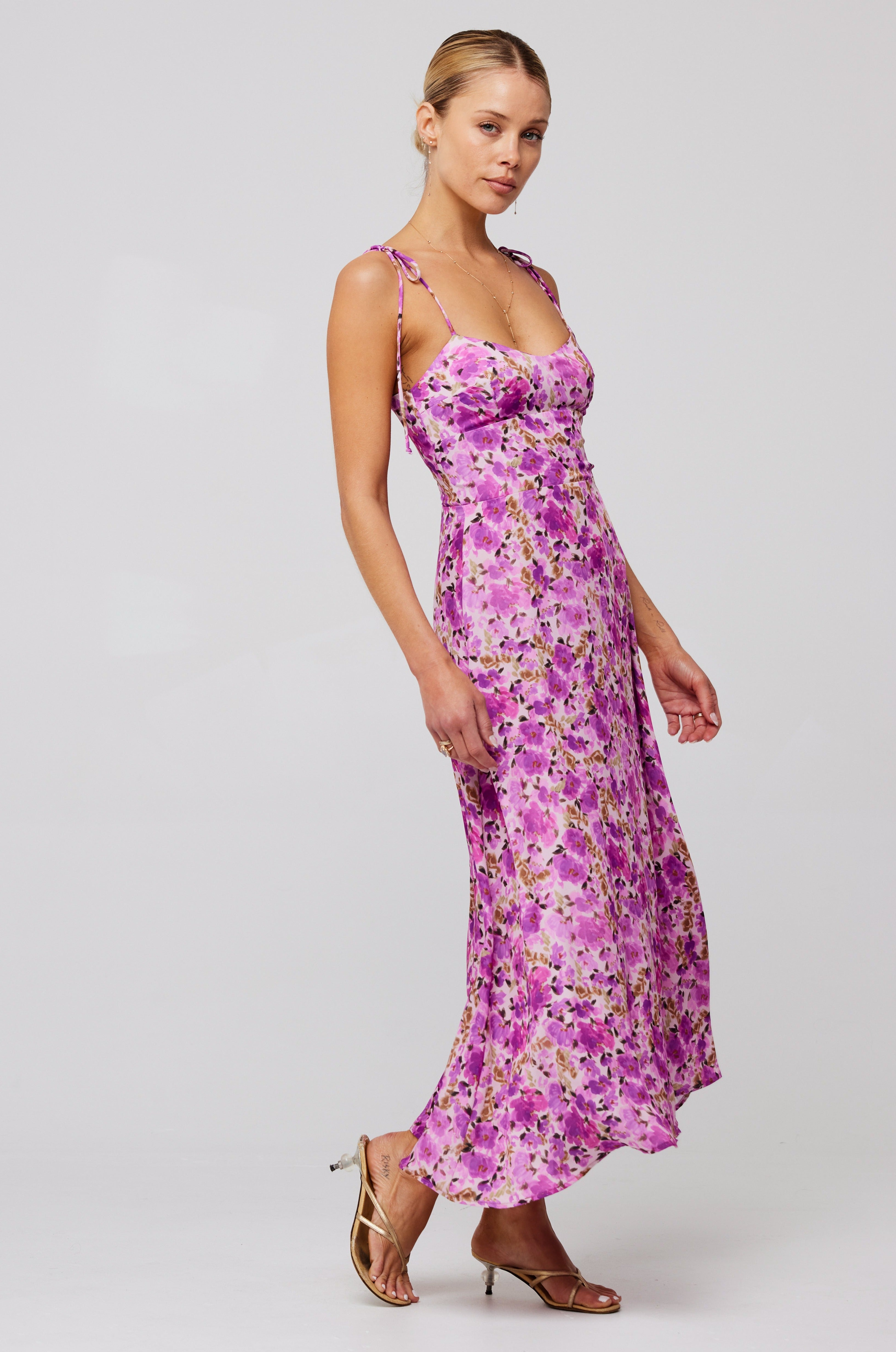 Mandi Dress in Lilac