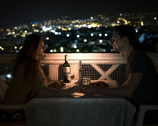 Pareja en una cena romantica