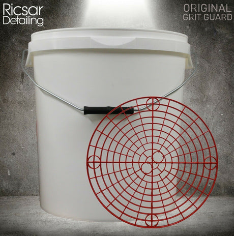 20 Litre Wash Bucket, Bucket Barrier and Wash Mitt