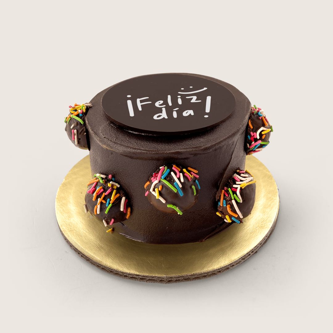 Pastel de Chocolate Feliz Día con Brownies – UNELEFANTE
