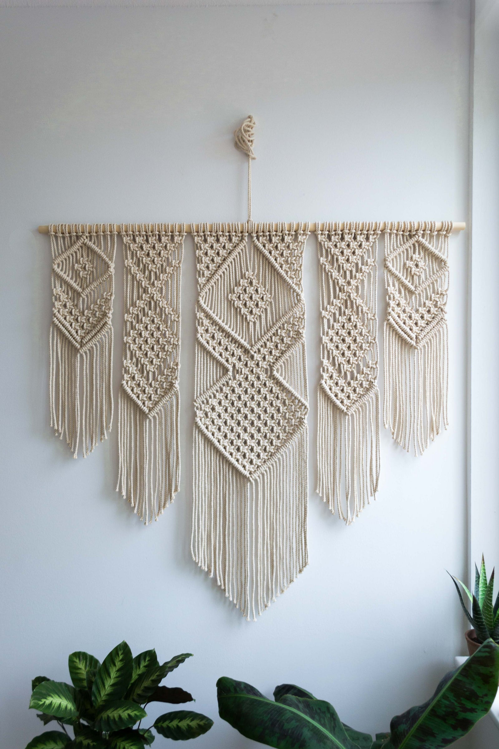 Macrame wall hangings – Adelisa & Co