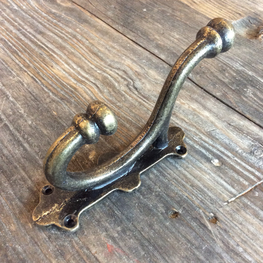 Rustic Cast Iron Decorative Hooks Heirloom 142