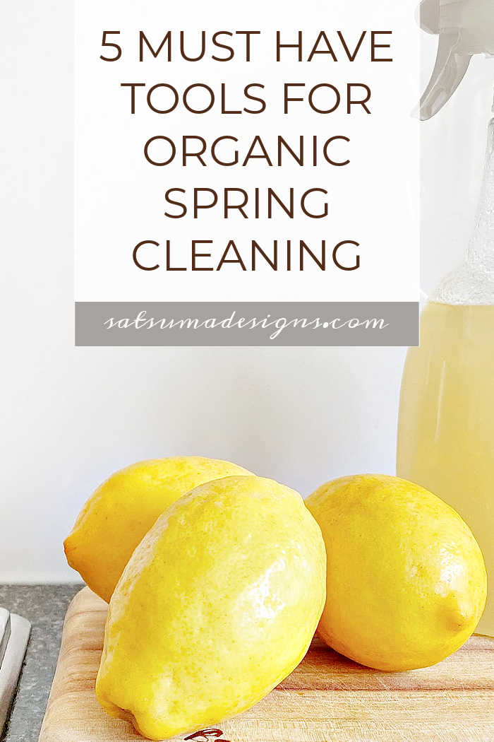 Here are 5 must have tools for organic spring cleaning. It's easy to clean with a no-waste philosophy using these household products that are easy on the environment. #cleangreen #nowaste #ecochic #sustainable