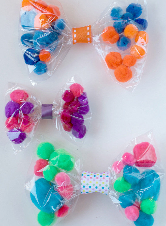 diy pom pom gift bows