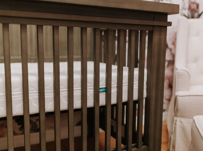 how to choose bassinet vs. crib