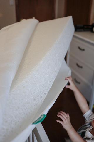 breathable crib mattress