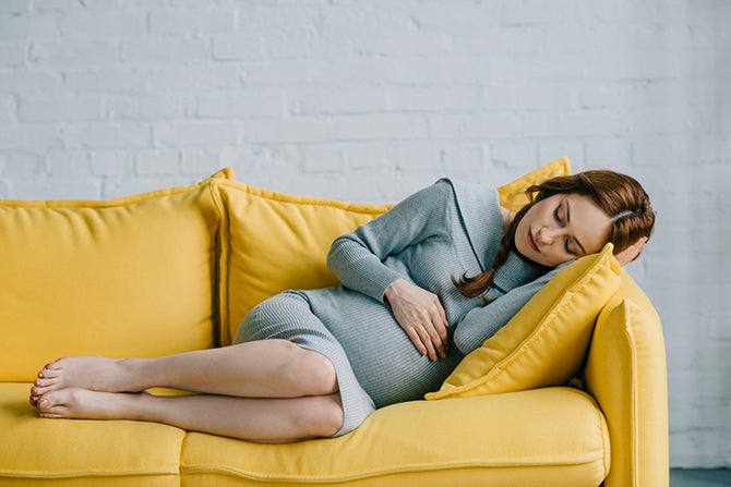 Is it ok to sleep in a recliner when pregnant? [safety and comfort]
