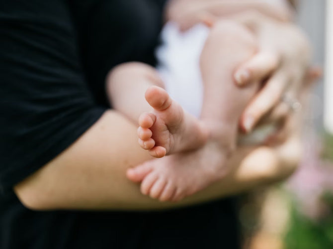 upclose of newborn feet