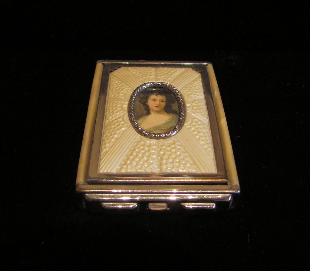 1930s Cameo Portrait Compact Vintage Rouge And Mirror Min – Of One Designs