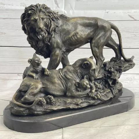 animal bronze sculpture