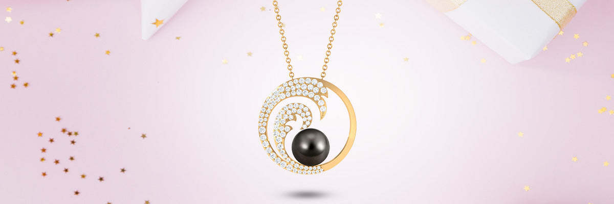 A Sea Wave Black Pearl Pendant-Bold and Elegant