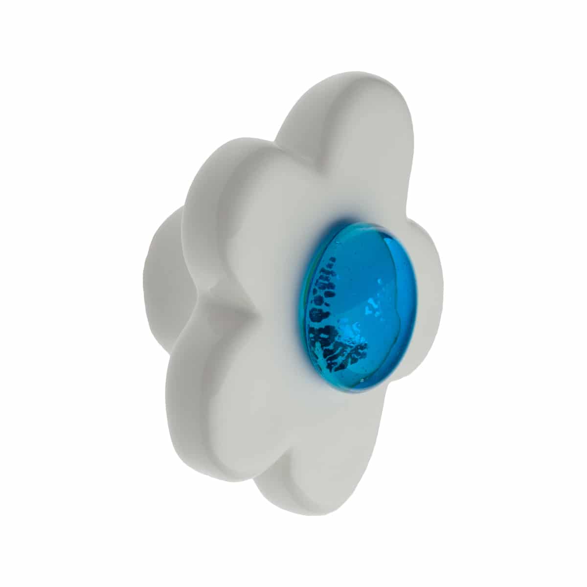 WHITE AND BLUE FLOWER KNOB