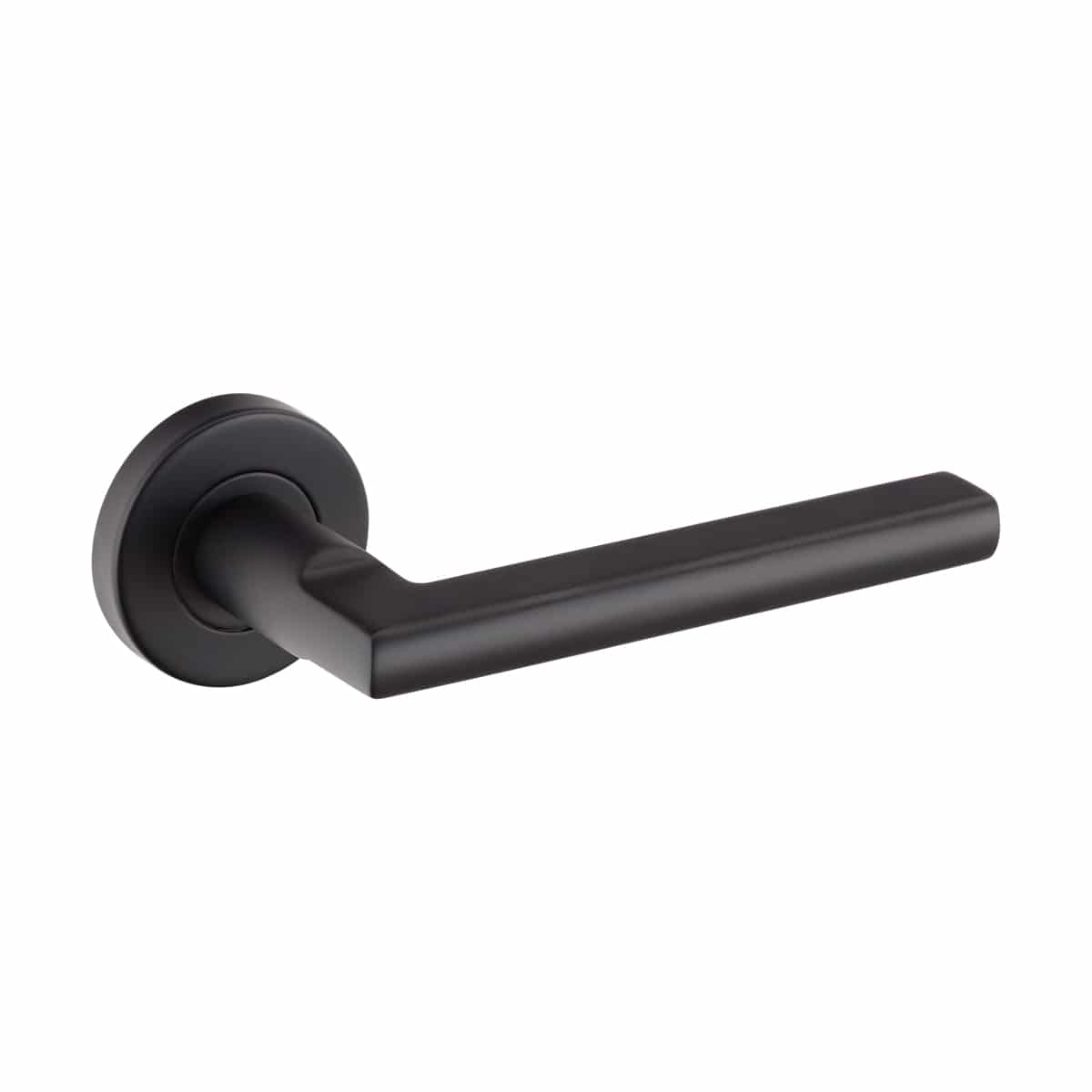 pello-black-lever-on-rose-in-esc