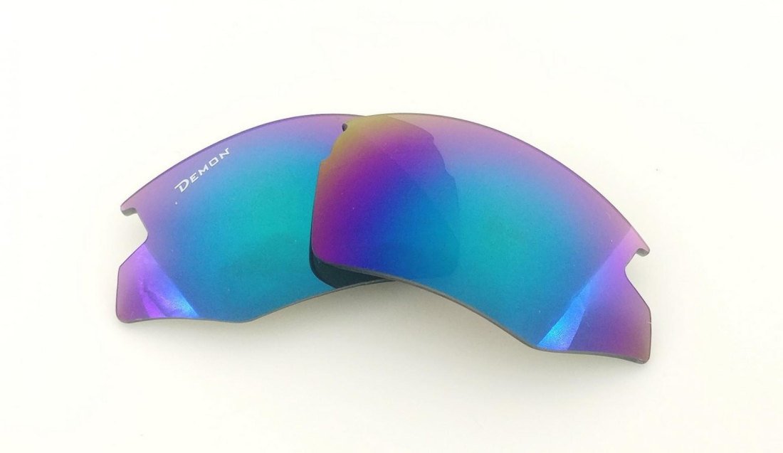 Coppia di lenti specchiate blu per occhiali sportivi con lenti specchiate