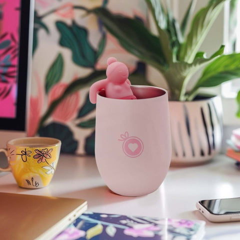 Tea infuser mug with cute silicone tea infuser