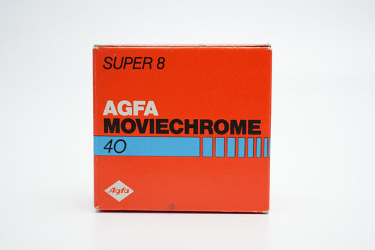 File:Agfa Moviechrome 40 - Super 8 film cartridge 1.jpg
