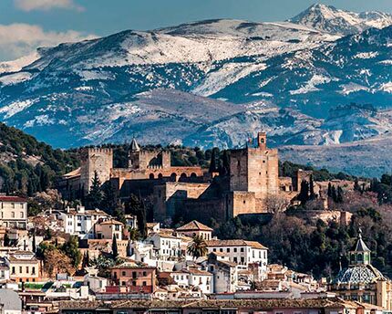 Todo lo que necesitas saber de blanqueamiento dental Granada