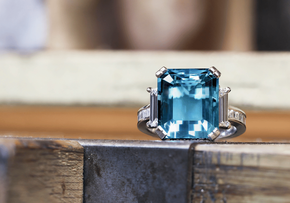 Manhattan Collection Aquamarine & Diamond Ring