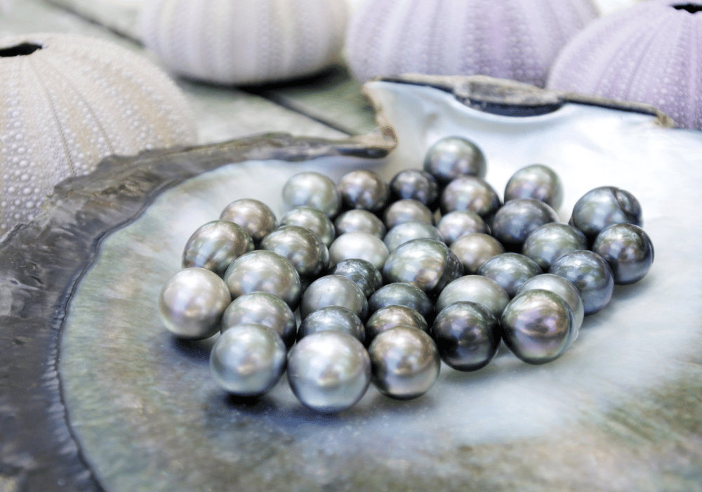 Pearl jewellery the new vogue - Image 7 Tahitian pearls -