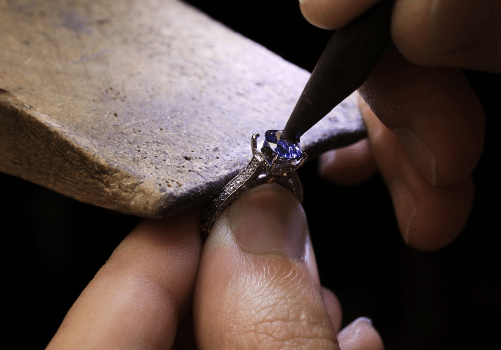 September Birthstone - The Sapphire - Workshop sapphire -