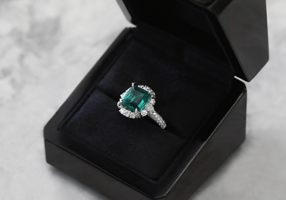 The gemstone engagement ring - Emerald ring -